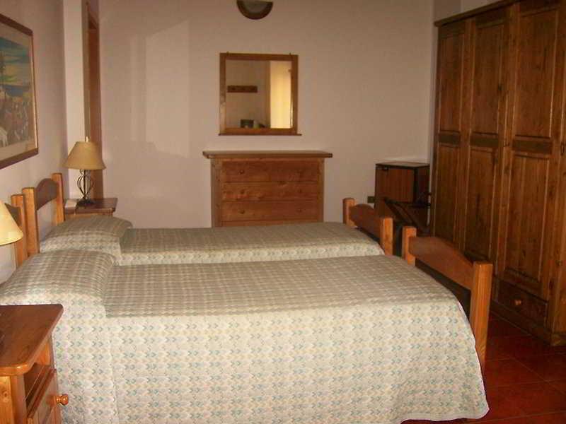 Torre Artale Hotel Trabia Luaran gambar